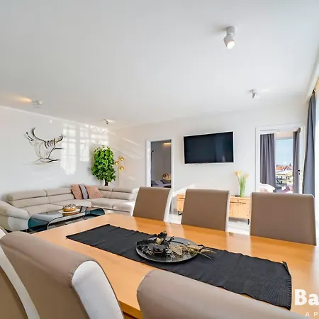 Apartamenty Balticon Westin House -Luksusowy 70M2 , Basen Pool, Sauna, Parking Inklusive