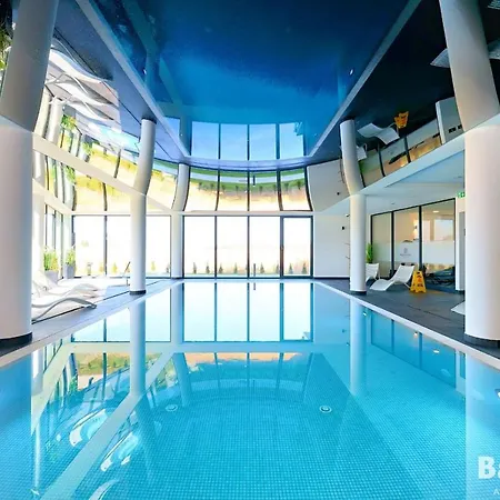 Balticon Westin House -luksusowy 70m2 , Basen Pool, Sauna, Parking Inklusive コウォブジェク