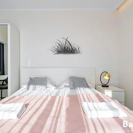 アパートホテル Balticon Westin House -luksusowy 70m2 , Basen Pool, Sauna, Parking Inklusive