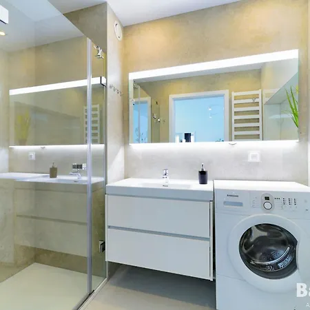 Balticon Westin House -luksusowy 70m2 , Basen Pool, Sauna, Parking Inklusive コウォブジェク