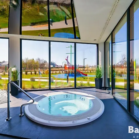Balticon Westin House -luksusowy 70m2 , Basen Pool, Sauna, Parking Inklusive Kołobrzeg